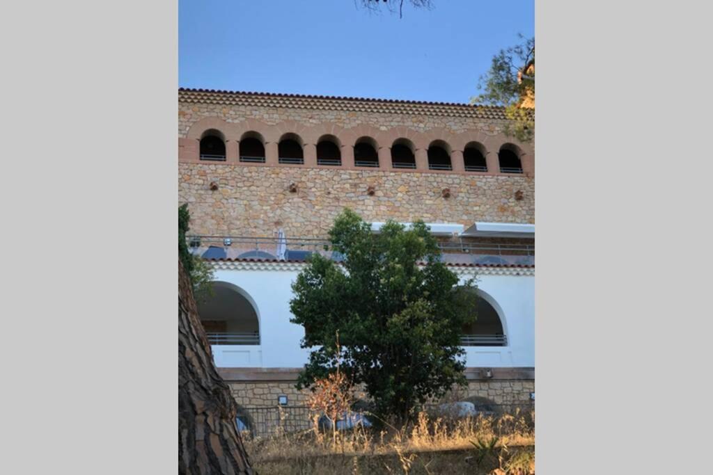 Magnifique Appartement Avec Vue Imprenable La Londe-les-Maures Luaran gambar