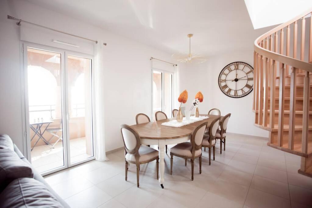 Magnifique Appartement Avec Vue Imprenable La Londe-les-Maures Luaran gambar