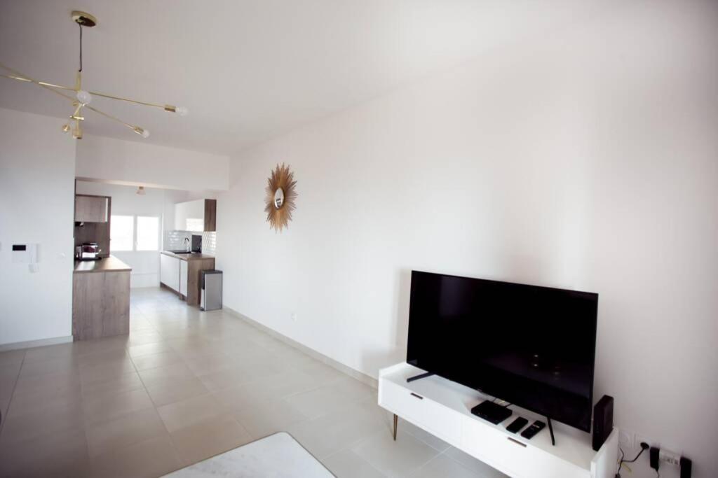 Magnifique Appartement Avec Vue Imprenable La Londe-les-Maures Luaran gambar